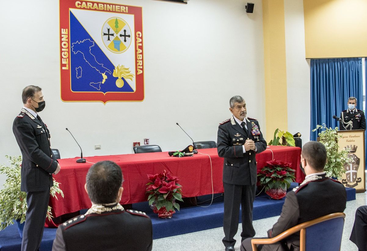 Carabinieri, il generale Burgio ha incontrato i comandanti provinciali calabresi – FOTO