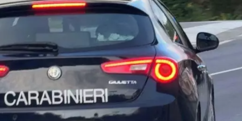 spari auto madre magistrato