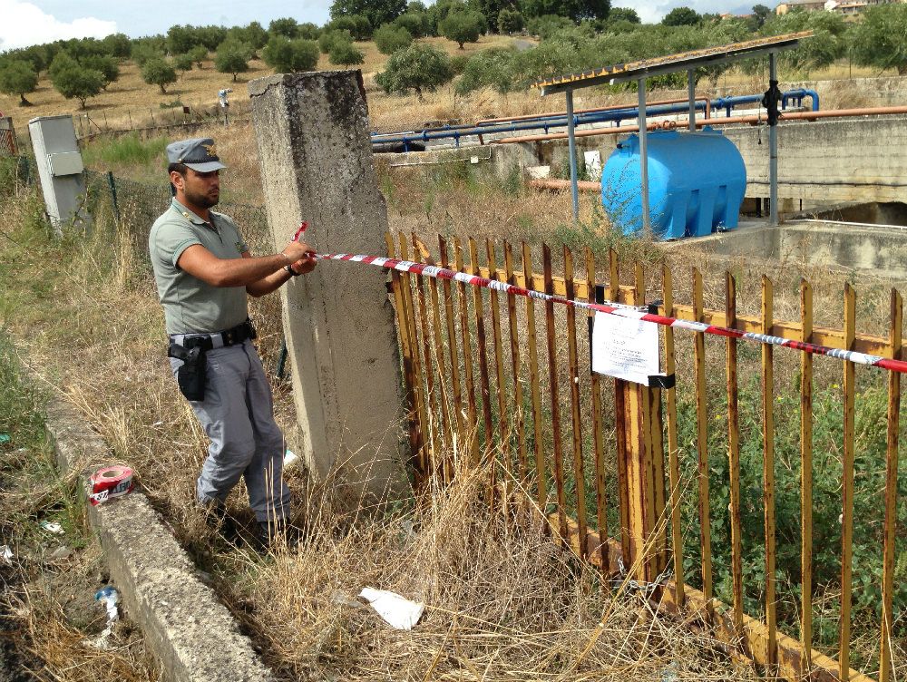 Sigilli al depuratore di Roggiano
