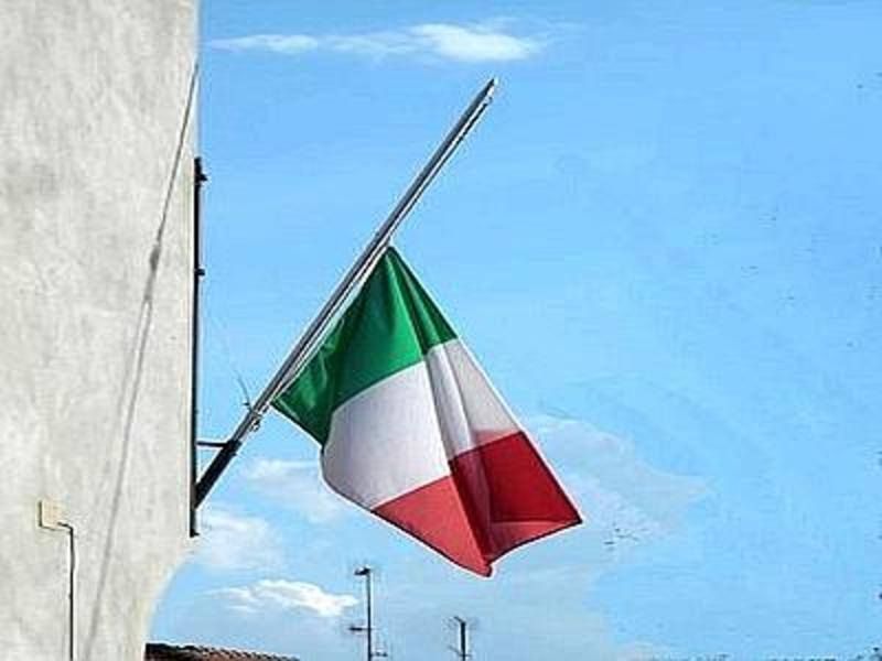 Incendio di Cosenza, il Comune pagherà i funerali