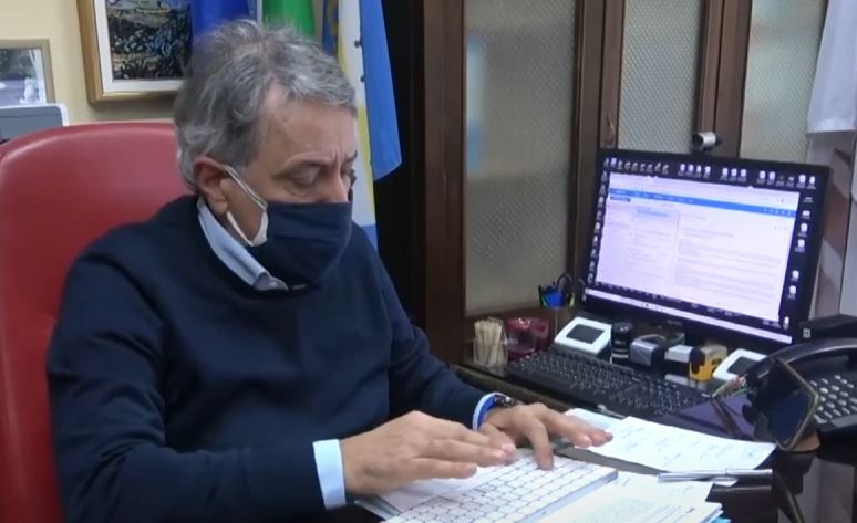 Prolungare le vacanze natalizie degli studenti, il sì di Antonio Iaconianni