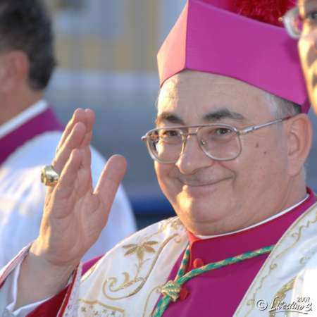 Il vescovo Renzo in visita pastorale alla Provincia di Vibo