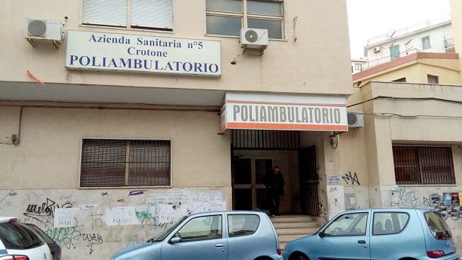 «Crotone, dipendente del Poliambulatorio aggredisce un medico»