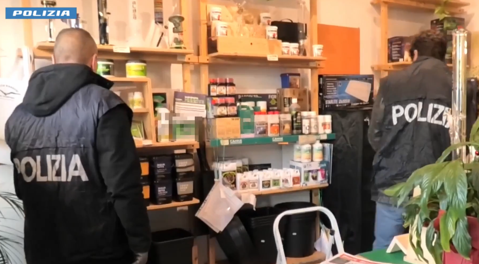 Spaccio di droga, operazione “alto impatto” della Polizia di Cosenza – VIDEO