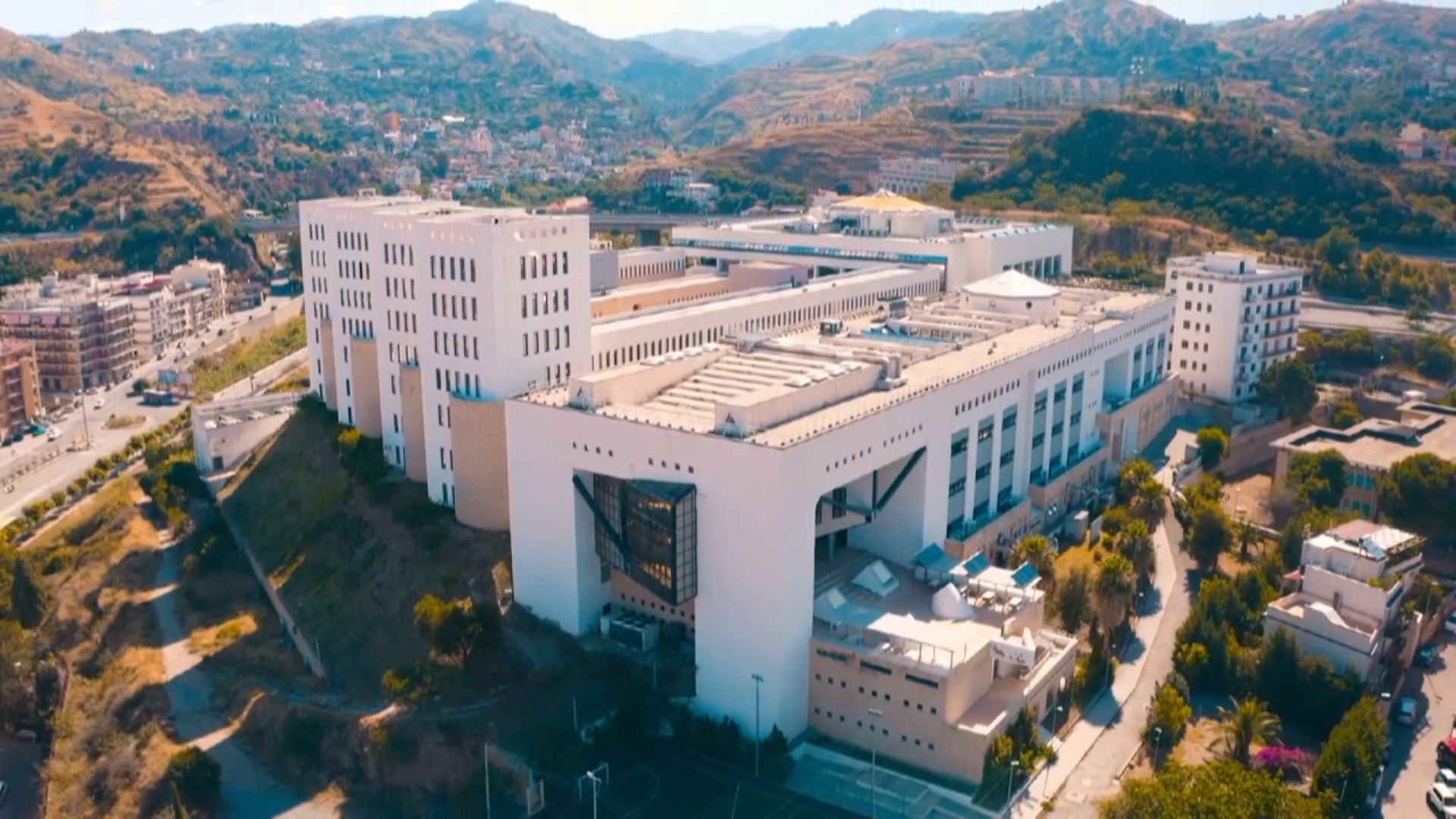 Un ponte tra Europa e Mediterraneo: firmato il decreto per il nuovo Campus universitario di Reggio Calabria