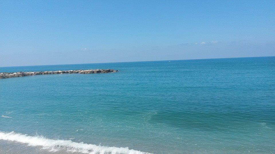 Paola, l'Arpacal boccia il mare nei pressi del depuratore