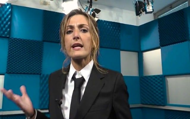 "Iene" aggredite nel Cosentino, due denunce