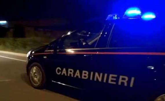 Una bomba davanti a casa, famiglia nel mirino nel Vibonese