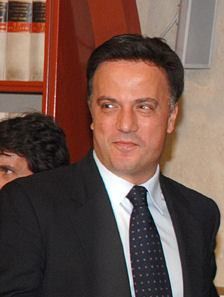 Galati: «Nessun favoritismo per "Calabresi nel mondo"»