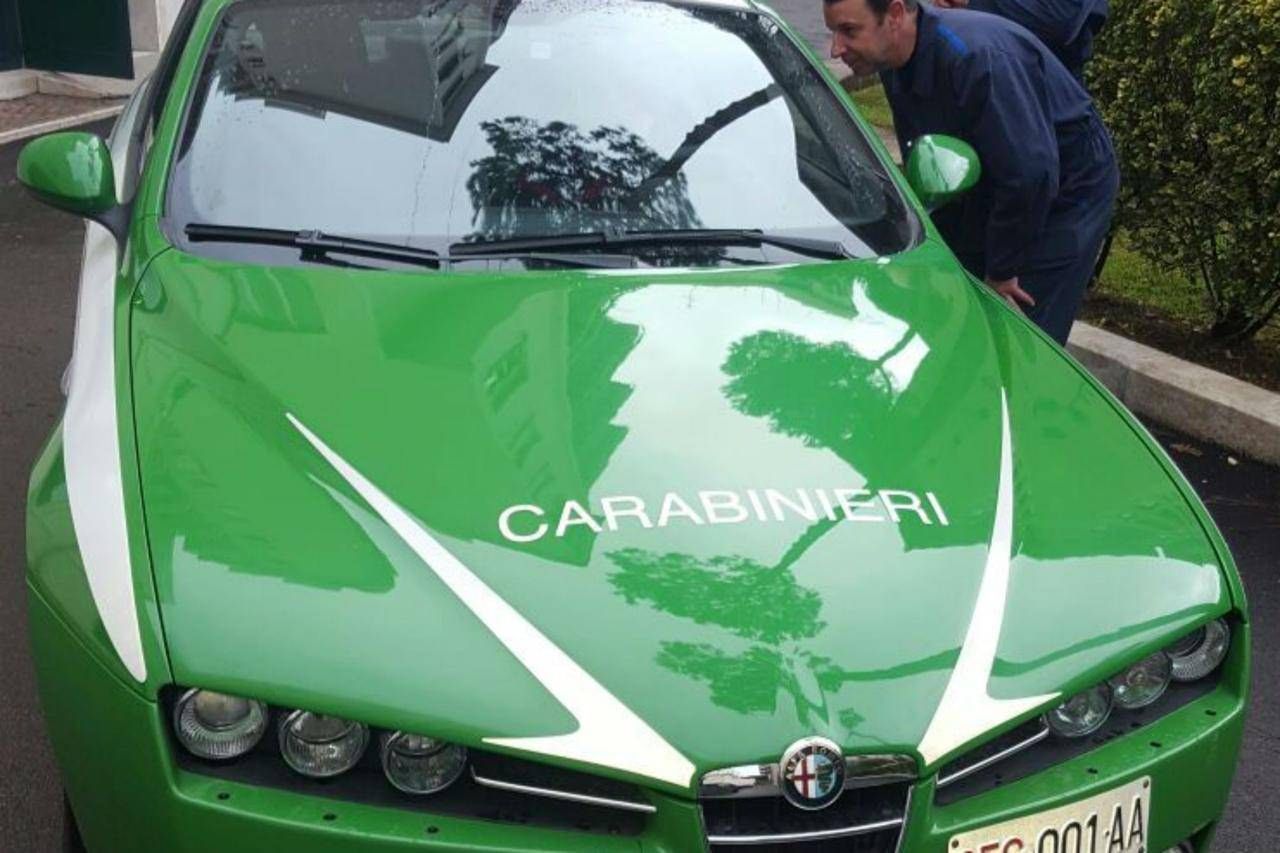 Discarica chiusa sversava in un torrente, sequestrata