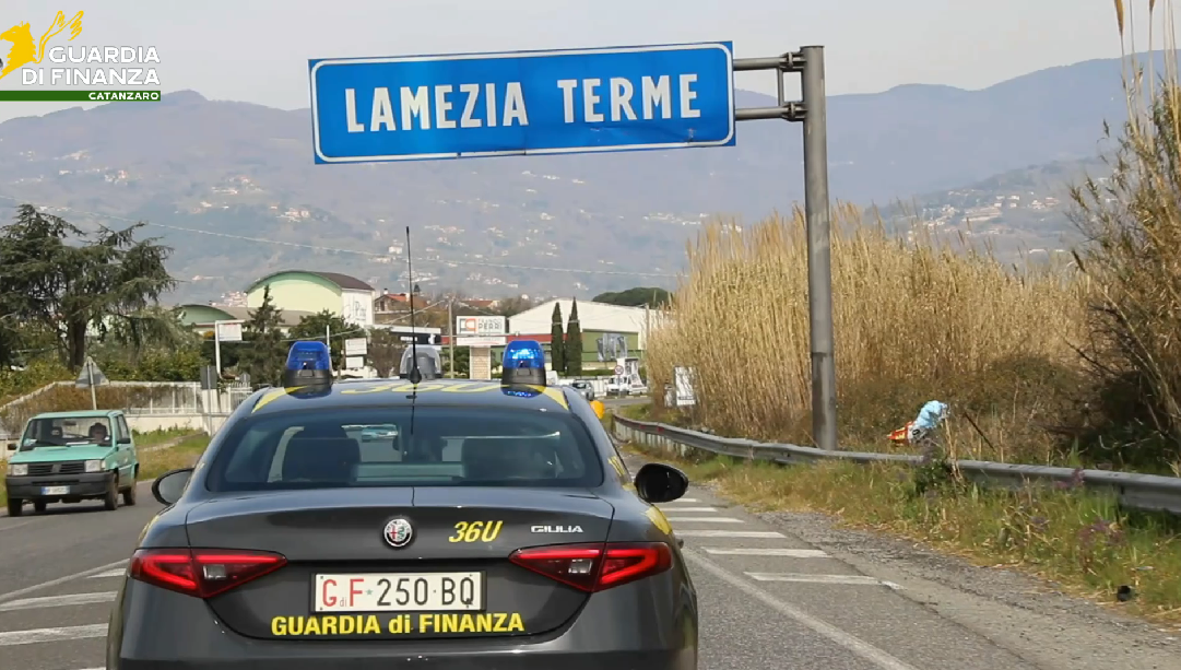 Truffa del superbonus a Lamezia, sequestrato oltre un milione di euro di crediti d’imposta inesistenti – VIDEO