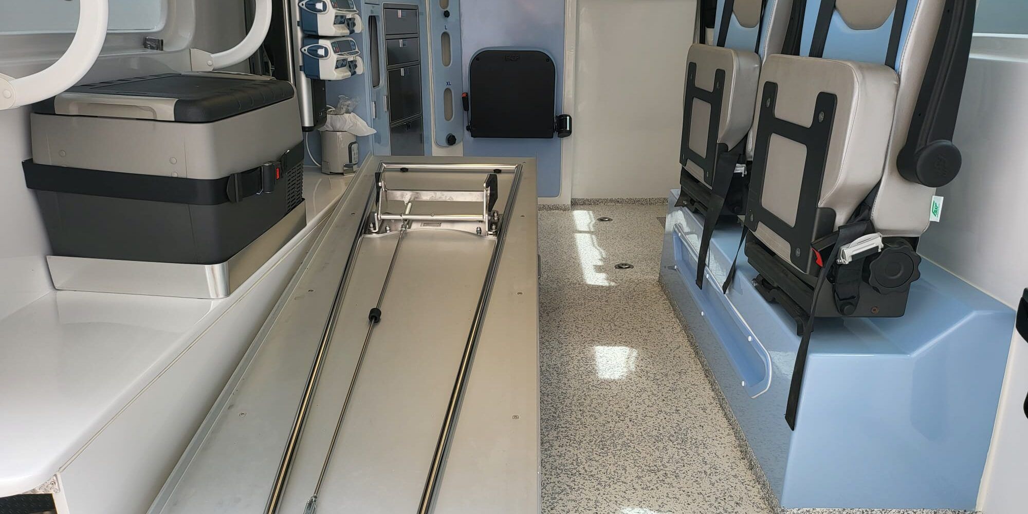 Emergenza neonatale, l’Asp di Catanzaro acquista una nuova ambulanza tecnologicamente avanzata