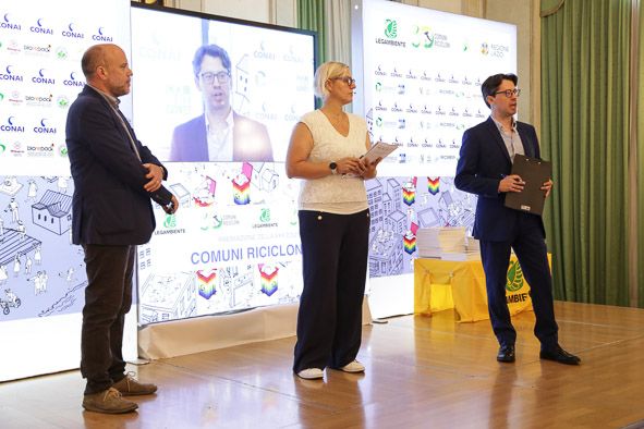 In Calabria otto Comuni “rifiuti free”. Il migliore è Parenti con il 78% di differenziata