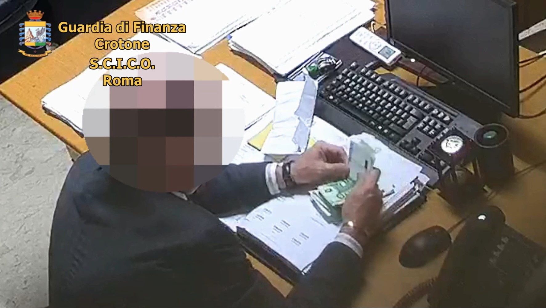 Processo “Genesi”, il mistero della cartellina dello studio Manna «che sparisce dal video»