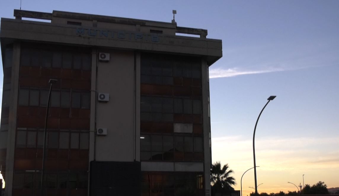 Lamezia, il piano (fallito) di FdI di passare nella maggioranza in Consiglio