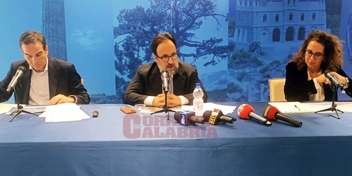 Nuovi ospedali in Calabria, l’obiettivo è «aumentare al massimo i controlli antimafia senza intralciare i lavori»