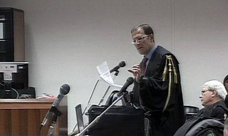 "Tela del ragno", il racconto dell'omicidio di Pietro Serpa