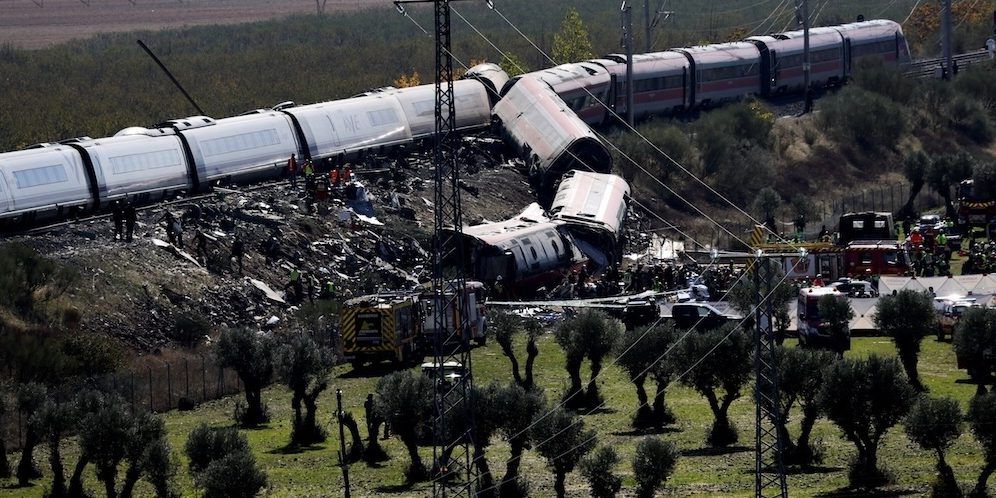 Incidente ferroviario in Spagna, coinvolto un cosentino