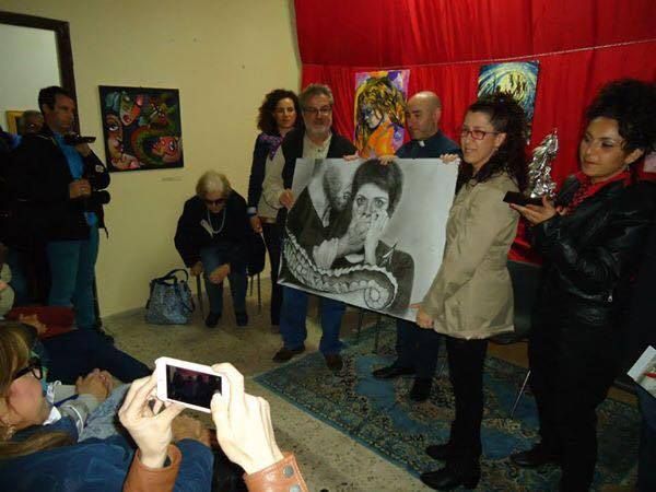 La violenza sulle donne si combatte anche con l'arte