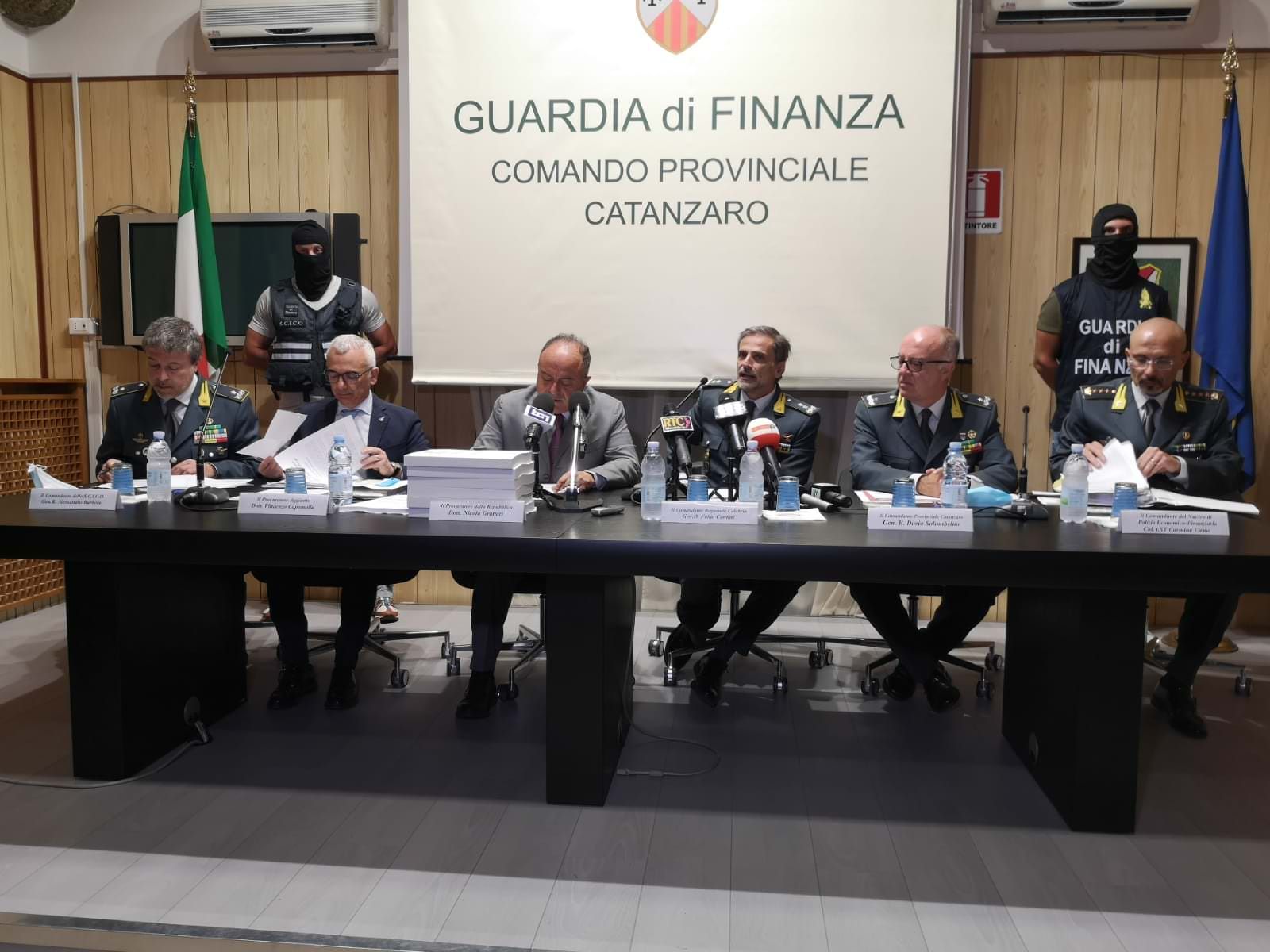 La cosca "padrona" e la promessa di Gratteri: «Questa indagine è un primo step» – VIDEO