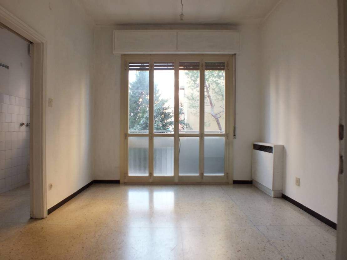 Case vuote, la Calabria in vetta