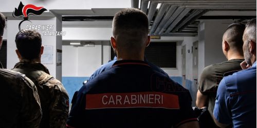 ‘Ndrangheta, la mensa scolastica nel mirino dei Cracolici e i rapporti con il consigliere comunale: «Qui è casa mia»
