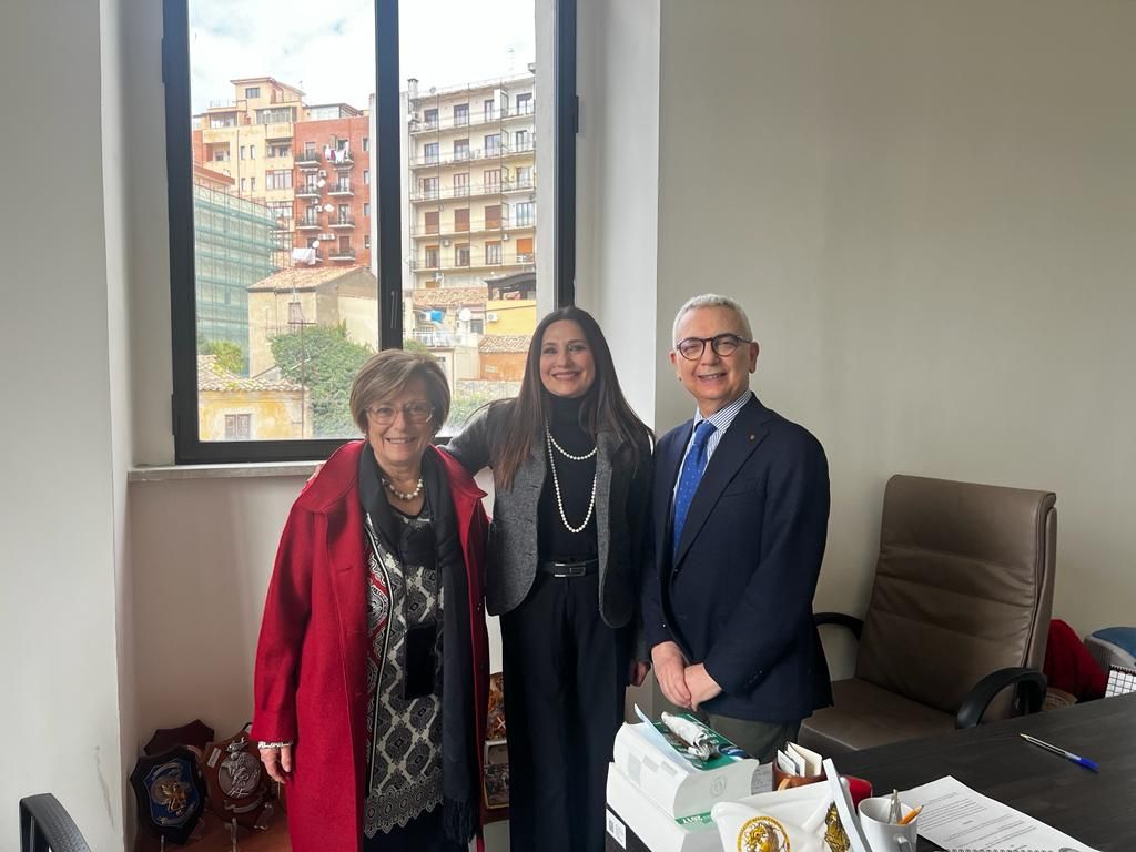 Soroptimist Catanzaro, rinnovato il protocollo d’intesa con la Procura a sostegno delle donne vittime di violenza