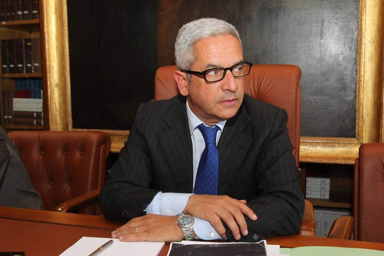 Il "caso Legnochimica" inguaia il sindaco di Rende