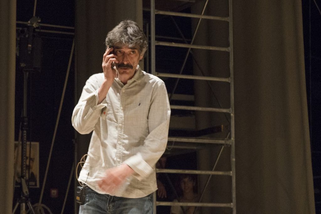 Il nuovo laboratorio di Max Mazzotta, un omaggio a Beckett