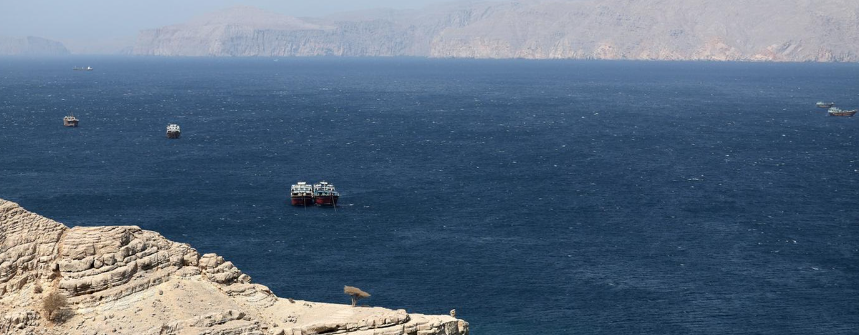 Iran, chiuso di nuovo lo Stretto di Hormuz