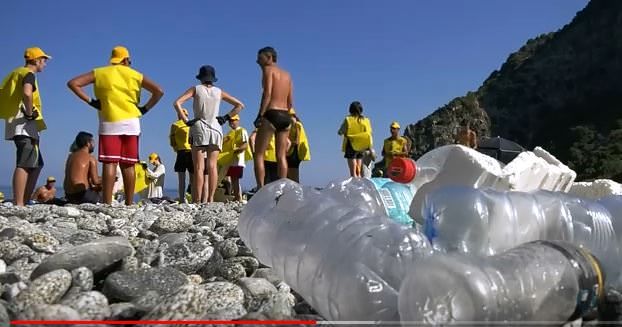 Legambiente alla “riconquista” della spiaggia di Cala Janculla – VIDEO
