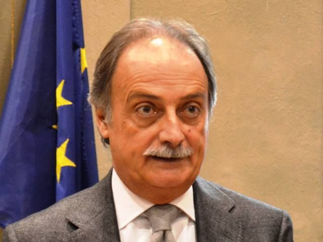 Caos sanità, Varratta: «Disponibile a fare il commissario»