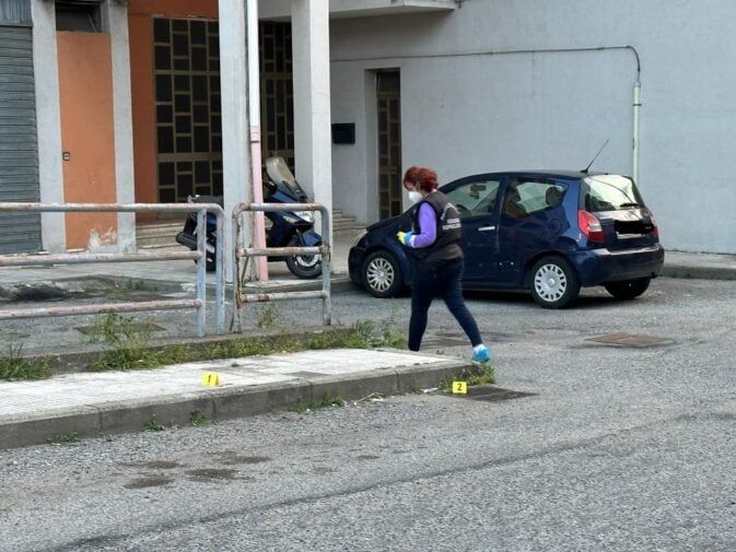Omicidio a Reggio Calabria, ucciso un uomo a colpi di pistola