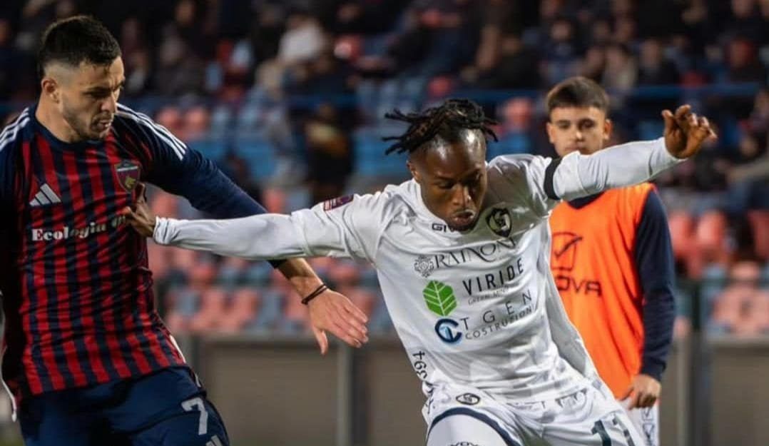 Il Cosenza batte la Cavese: Langella e Kouan firmano il successo del Lupi