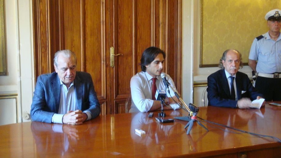 Reggina, è corsa contro il tempo