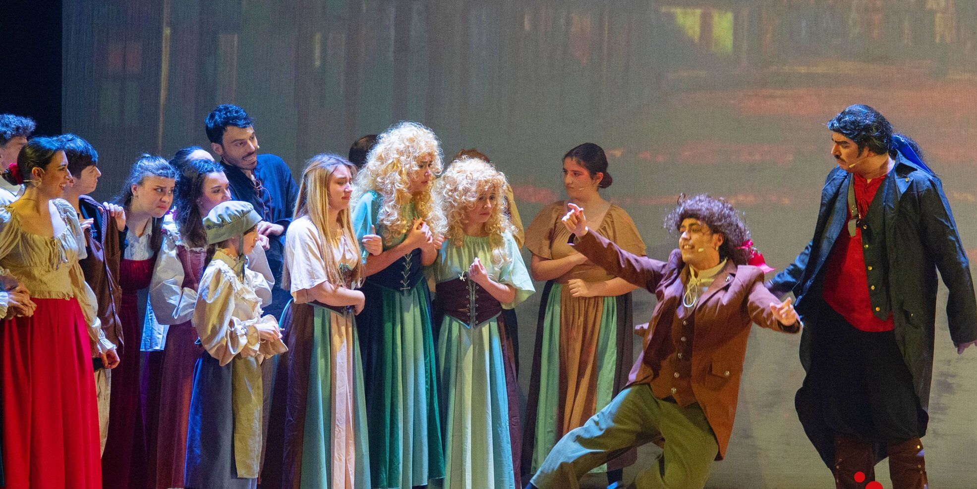 Catanzaro, “Teatro Kids” chiude con incanto: “La Bella e la Bestia” conquista il pubblico