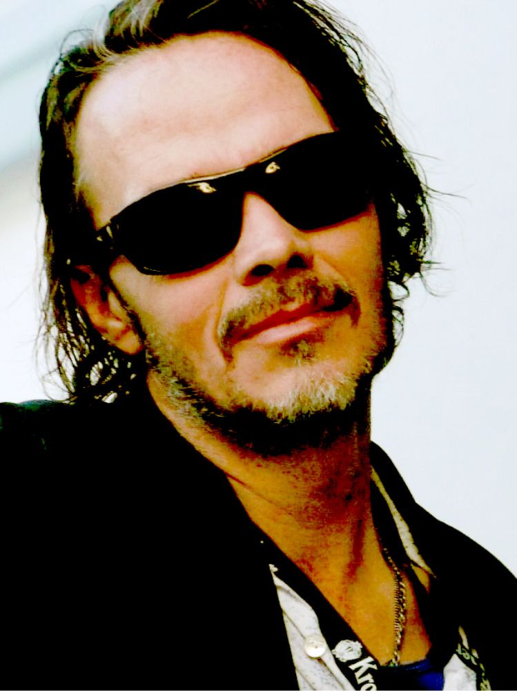 Hugo Race, da Nick Cave al live in Calabria