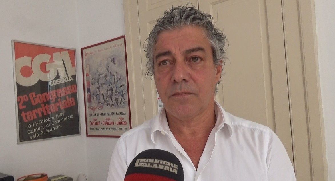 Il grido di dolore di Ianni: «Cosenza vive una delle fasi più oscure della sua storia»