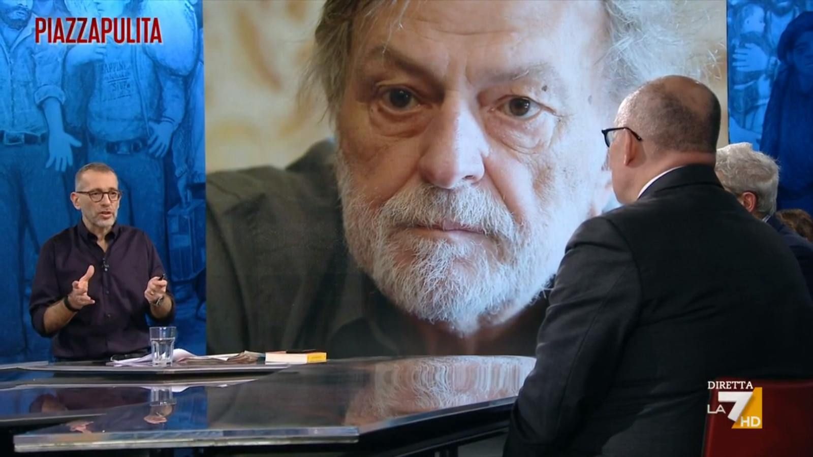 Ricciardi su Gino Strada: «Magari andasse in Calabria, lì serve un fuoriclasse»