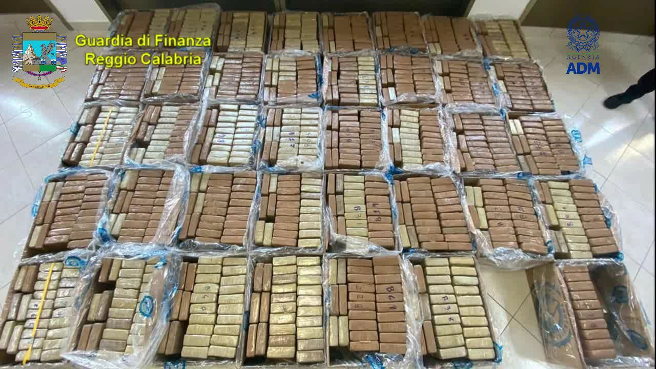 I soldi del narcotraffico da investire su Milano. I progetti del clan Nasone-Gaietti