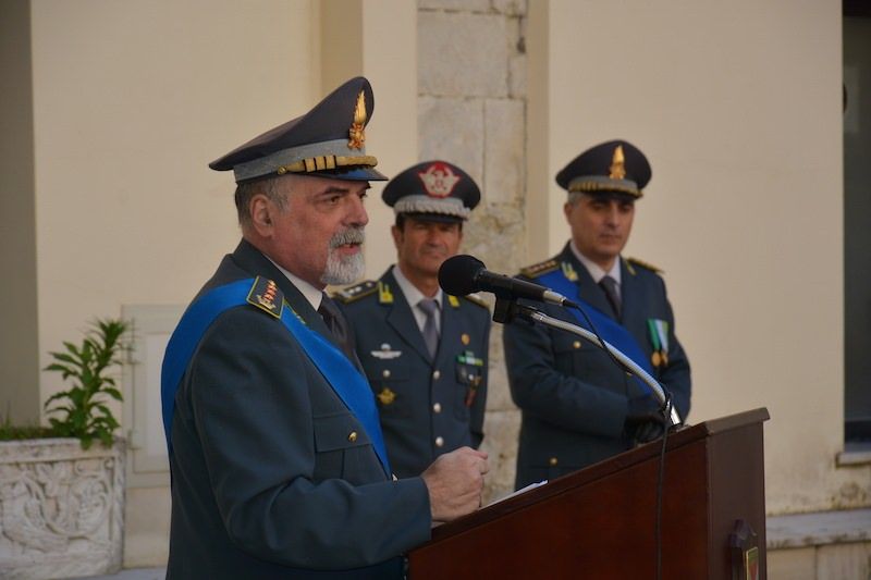 «Siate fieri di questa divisa». Il saluto di Liistro dalla Guardia di finanza