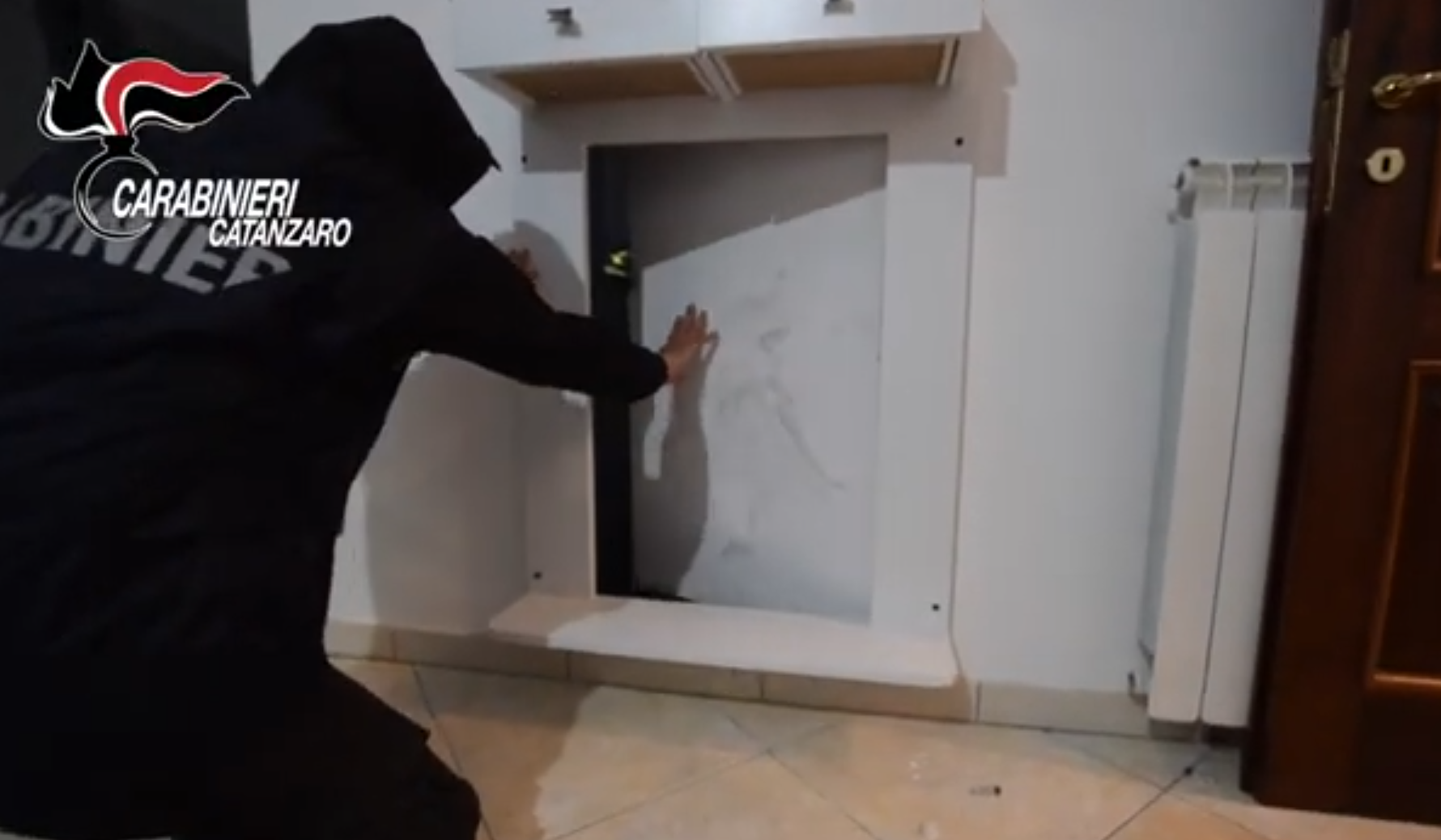 ‘Ndrangheta, la latitanza del boss garantita e protetta dal clan e dall’imprenditore «al servizio dei Gallace»