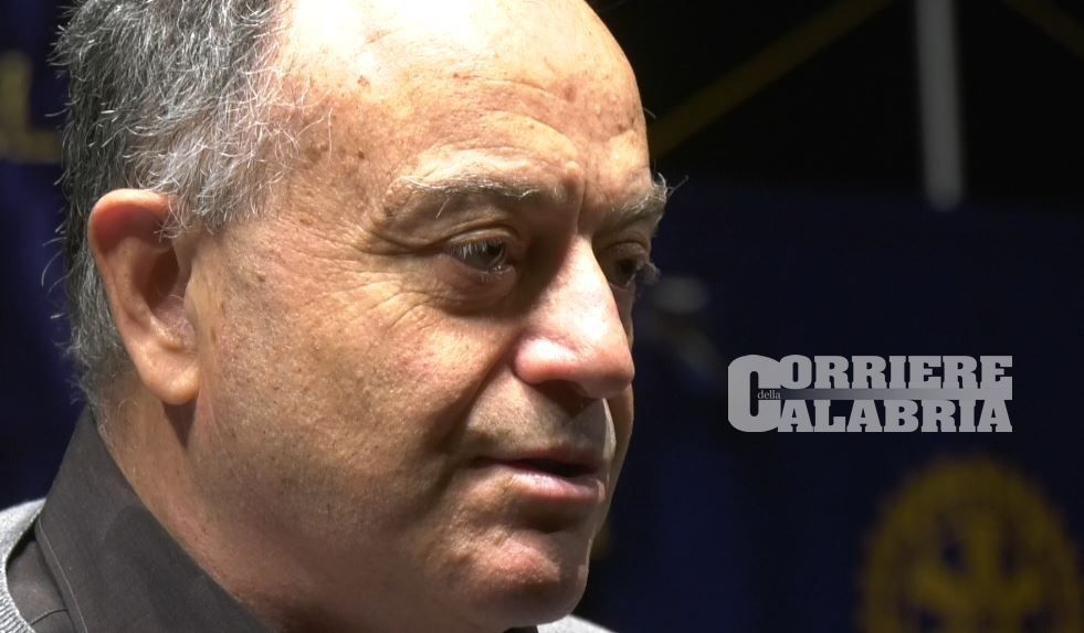 Eco-affari, Gratteri: «Le mafie hanno tanti soldi, il loro problema è giustificare la ricchezza»