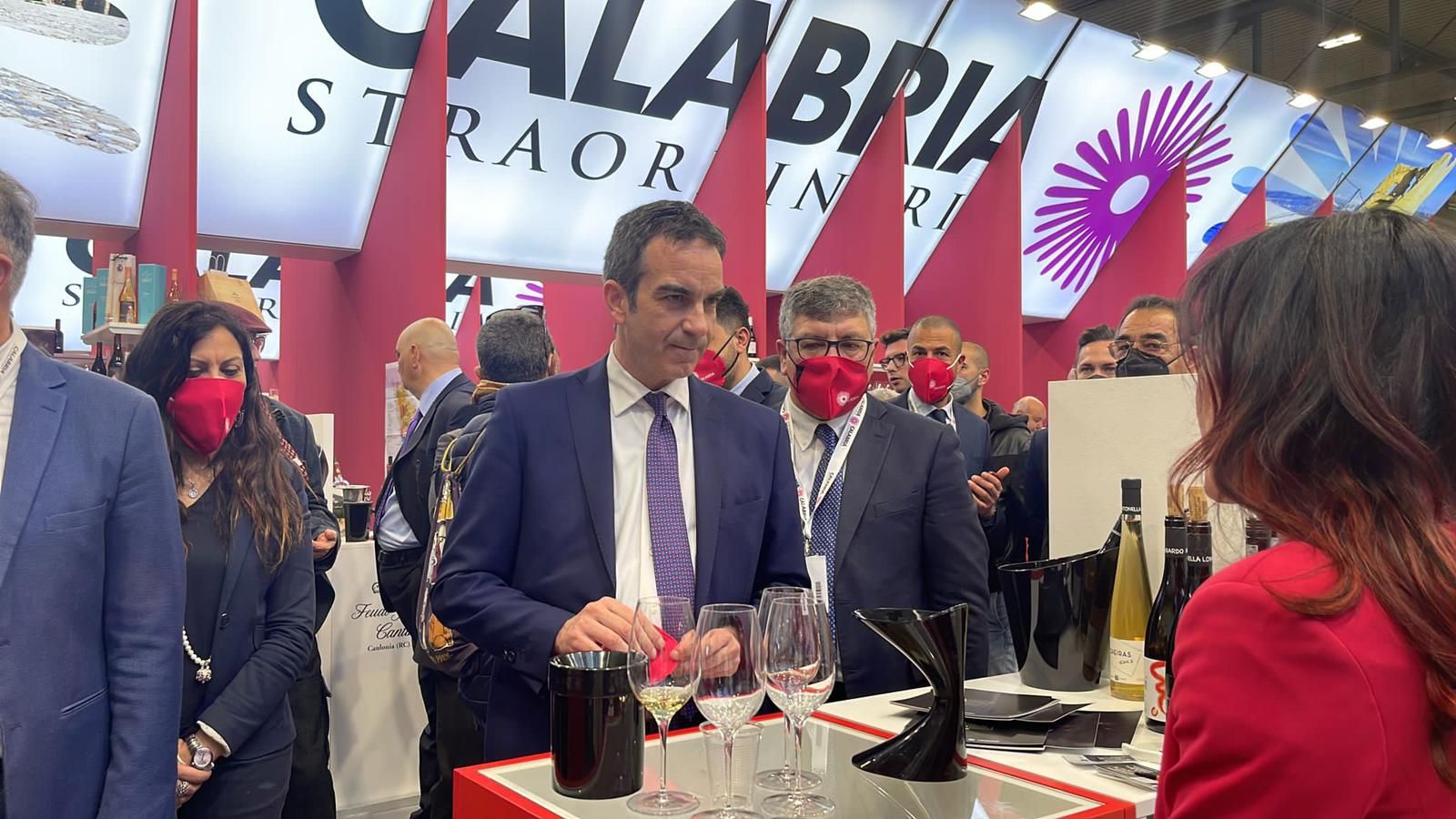 Vinitaly, Occhiuto: «La Calabria racconta al Paese le sue eccellenze» – VIDEO