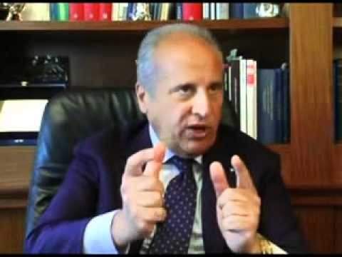 Cosenza, Morcavallo ritira l’autosospensione dall’Ordine