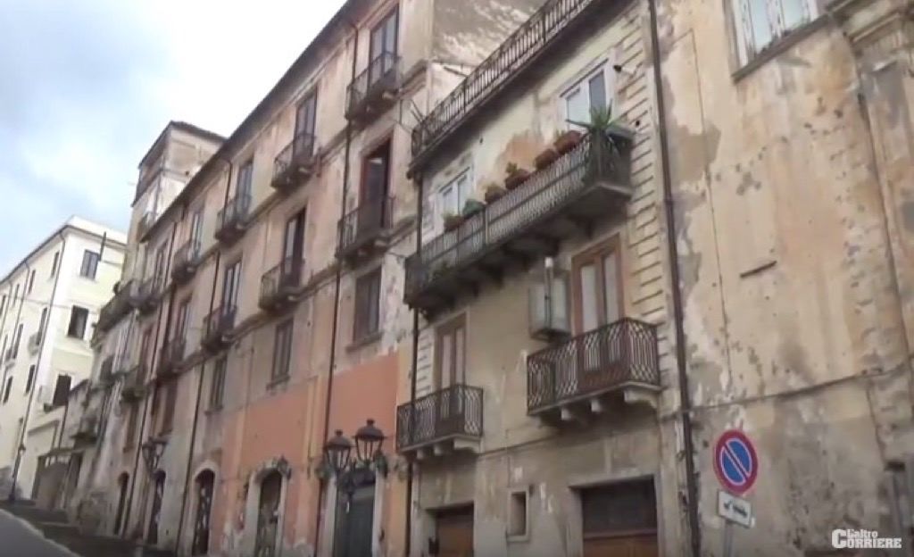 I dem del centro storico di Cosenza contro la Orrico: «Ci sono progetti incongruenti»