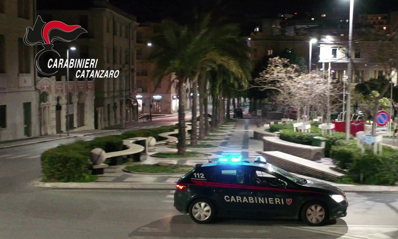 False attestazioni per ottenere i buoni spesa Covid, 156 denunce nel Catanzarese