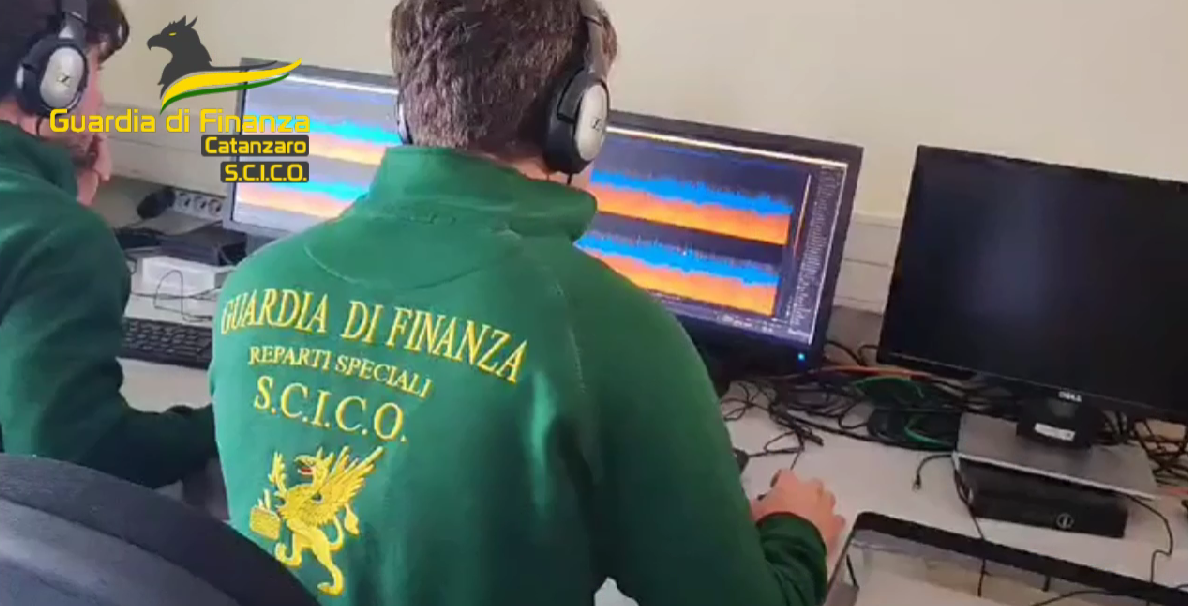 ‘Ndrangheta, sequestrate 3 società a un imprenditore vicino alla cosca “Forastefano-Abbruzzese” – VIDEO