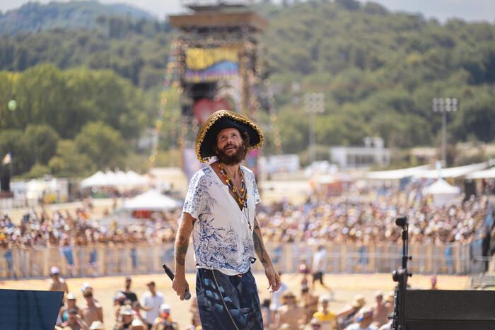 Jovanotti alla vigilia del party a Roccella: «Nulla di cui pentirmi, contro di noi “econazisti”»