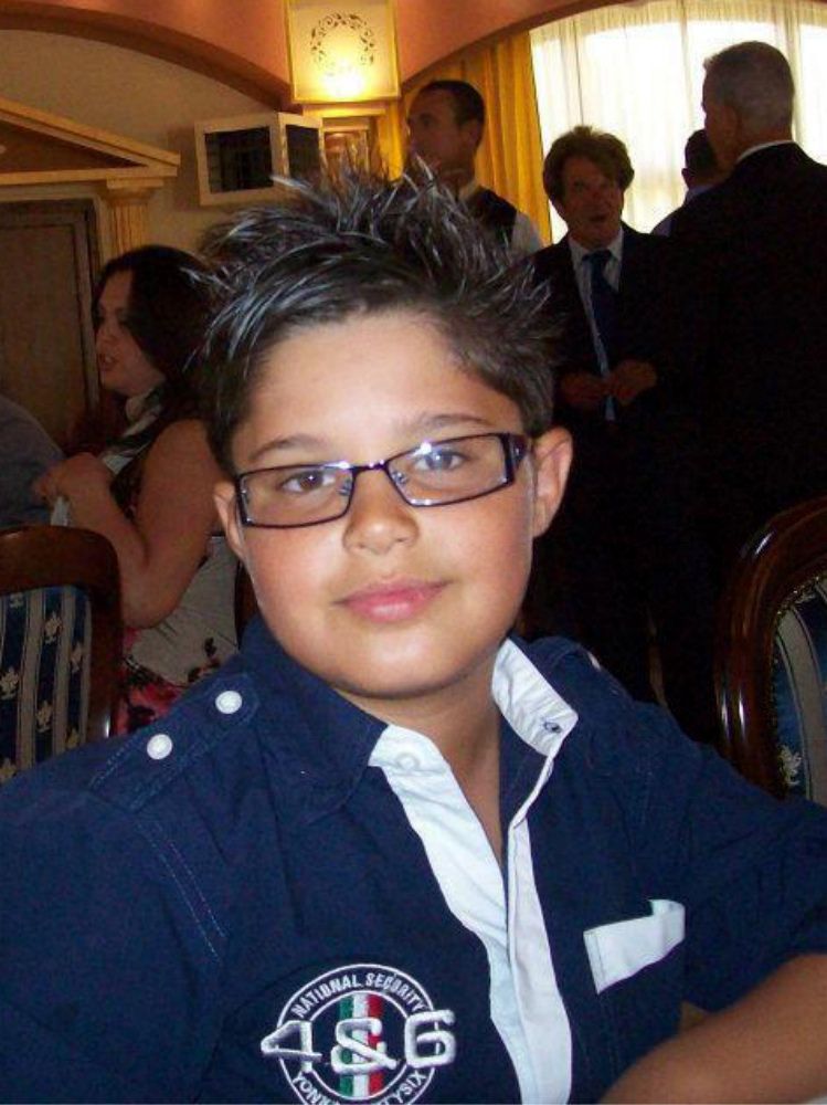 BIMBO TRAVOLTO DA SUV | Volantini razzisti contro i rumeni